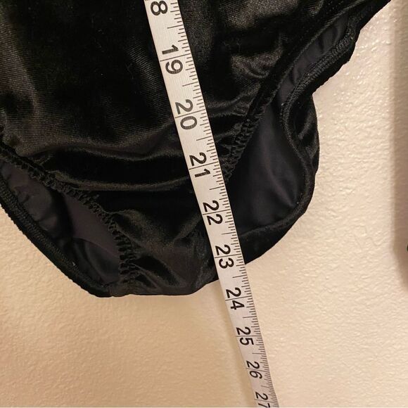 LA dance designs Solo dance custom black velvet mesh costume embellished SA - Picture 8 of 10